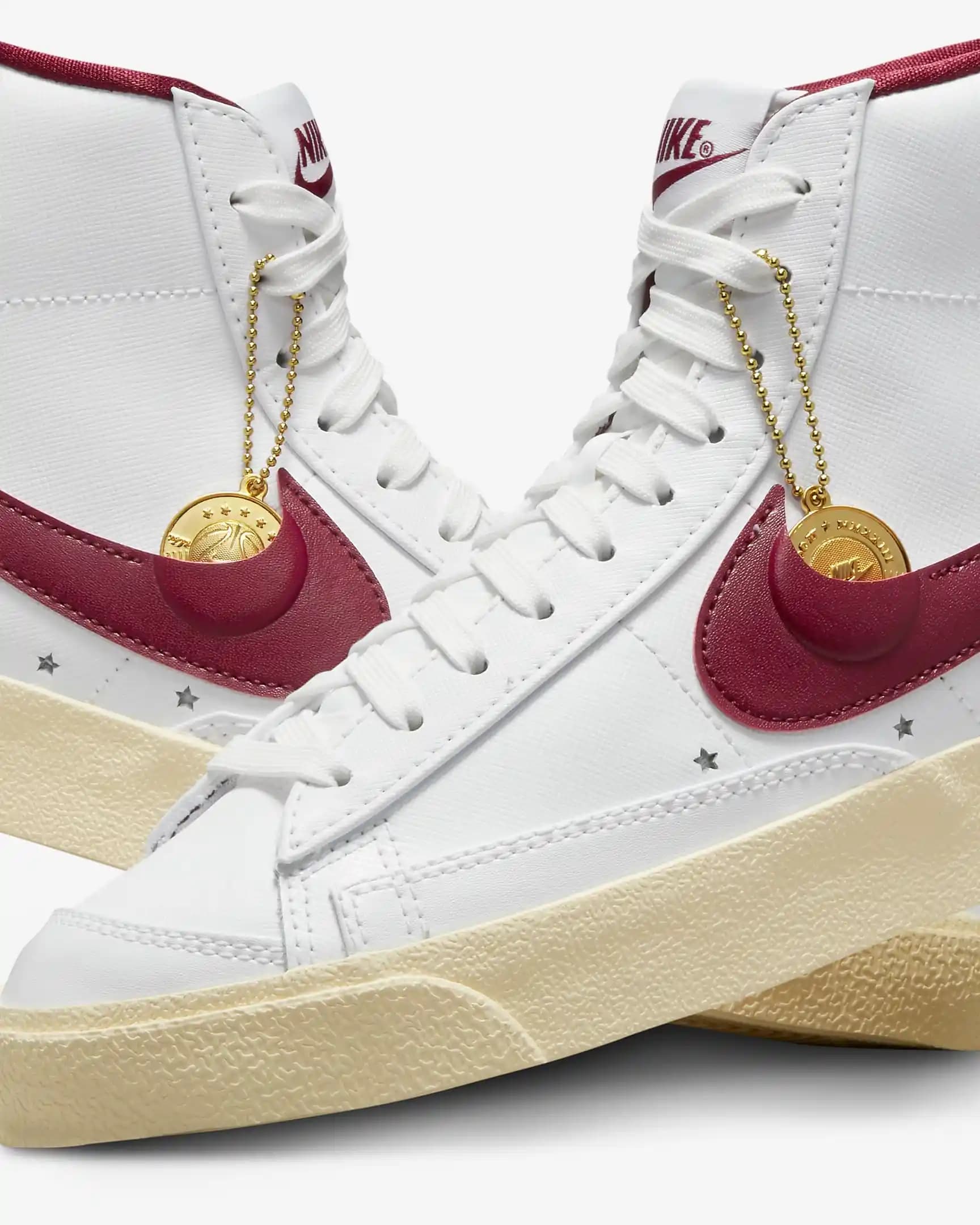 Nike Blazer Mid '77 SE: Klasik ve Modern Tasarımın Buluşması