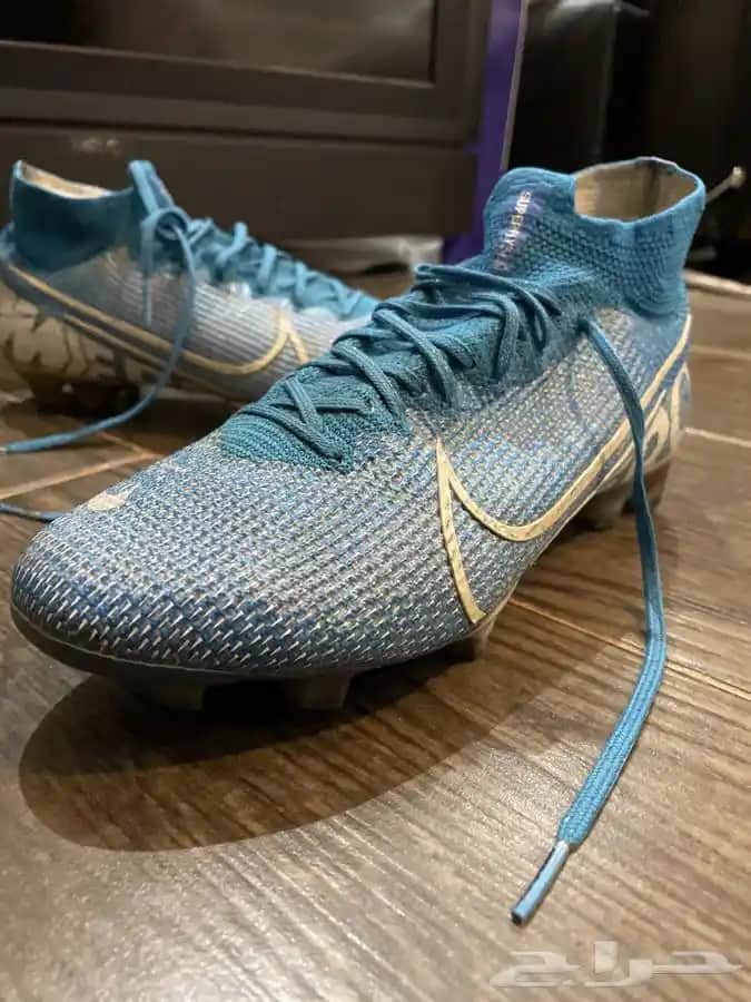 Nike Botları: Performans ve Tarzın Birlikte Sunulduğu Modern Spor Ayakkabıları