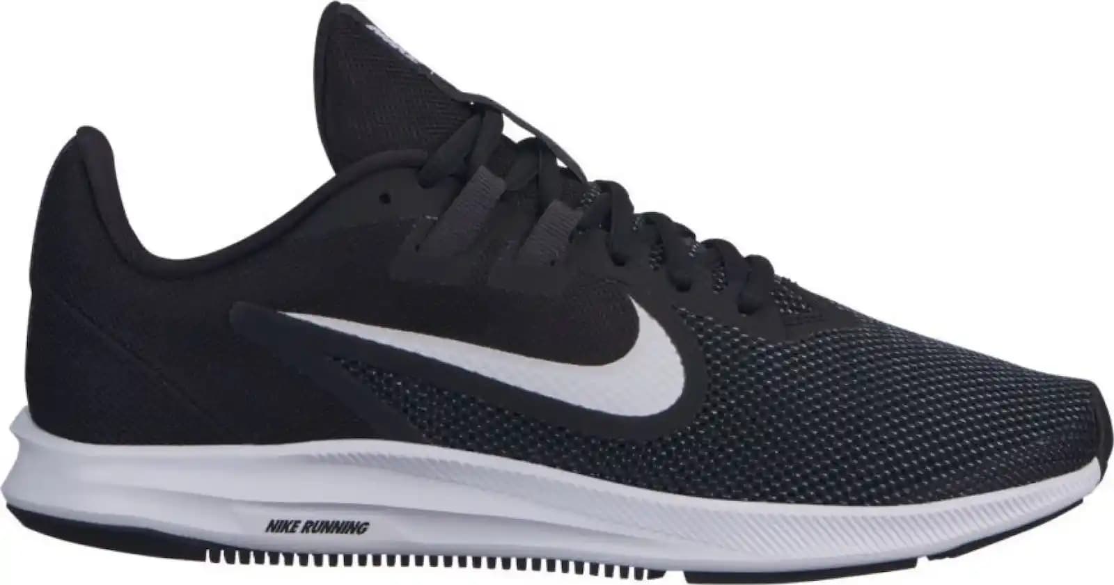 Nike Downshifter 9: Konfor ve Performansı Bir Arada Sunan Spor Ayakkabısı