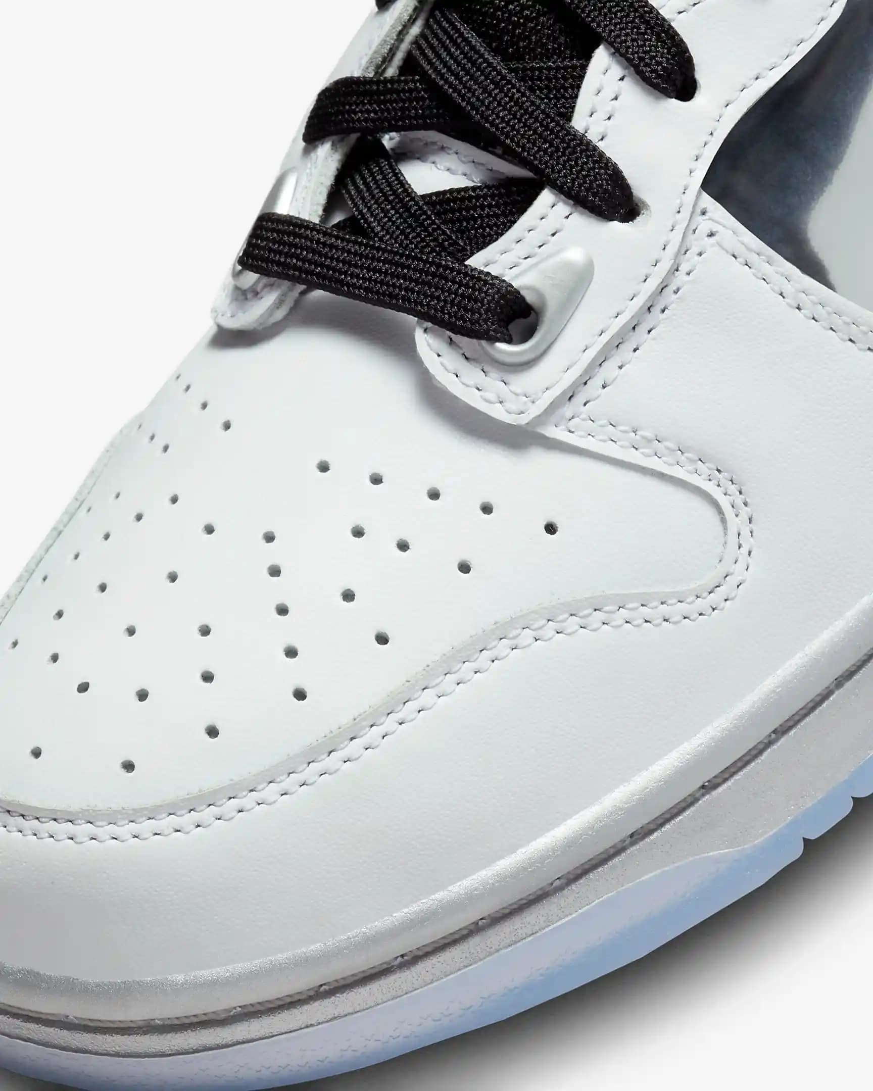 2025'te Nike Dunk High SE ile Stilinizde Devrim Yaratın