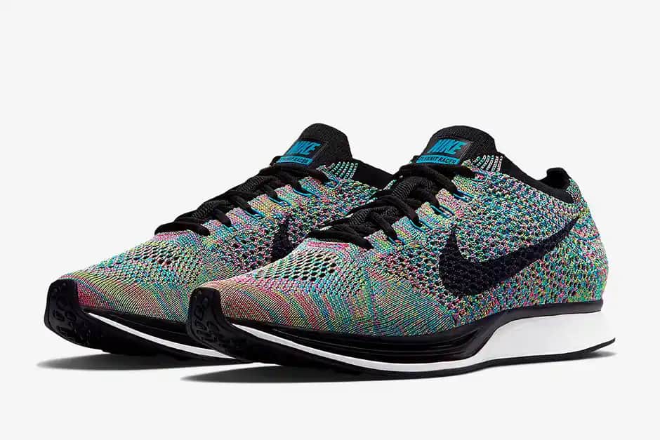 Nike Flyknit Racer Spor ve Günlük Kullanım İçin Yenilikçi Tasarım ve Konfor Sunar