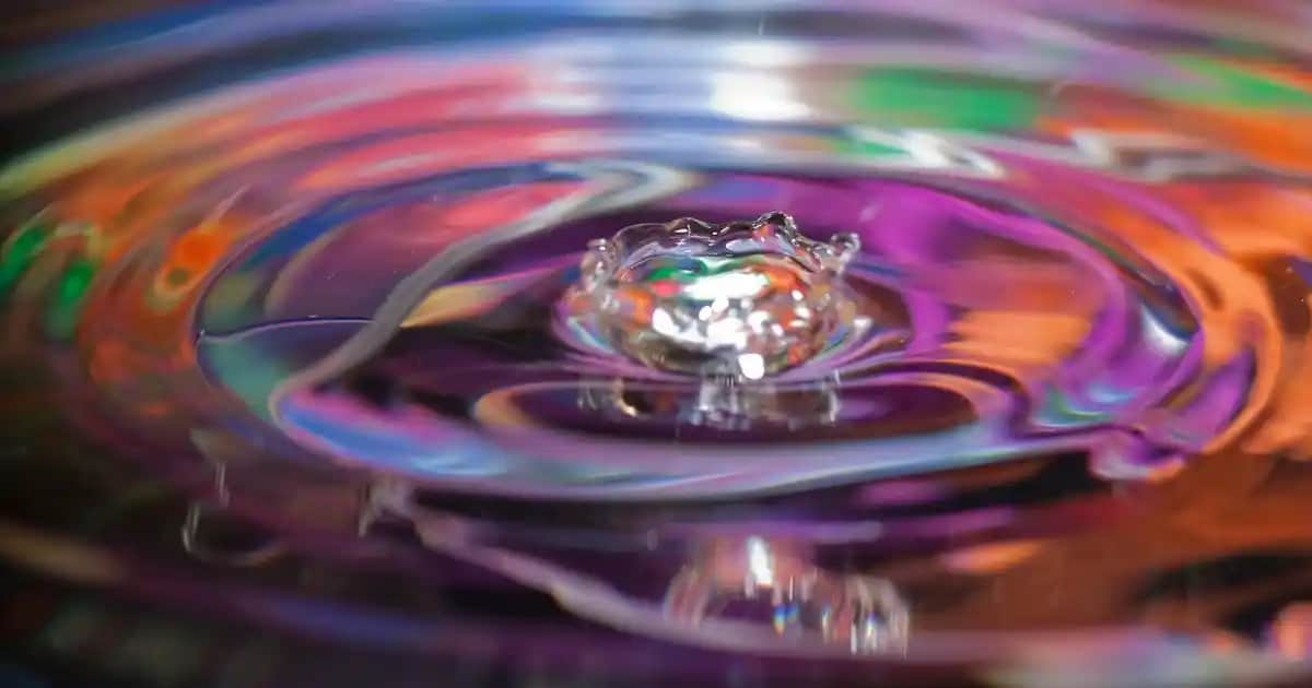 Nike Gri Çanta İnceleme: Şıklık ve Fonksiyonellik Sunan Çok Amaçlı Çanta Seçenekleri