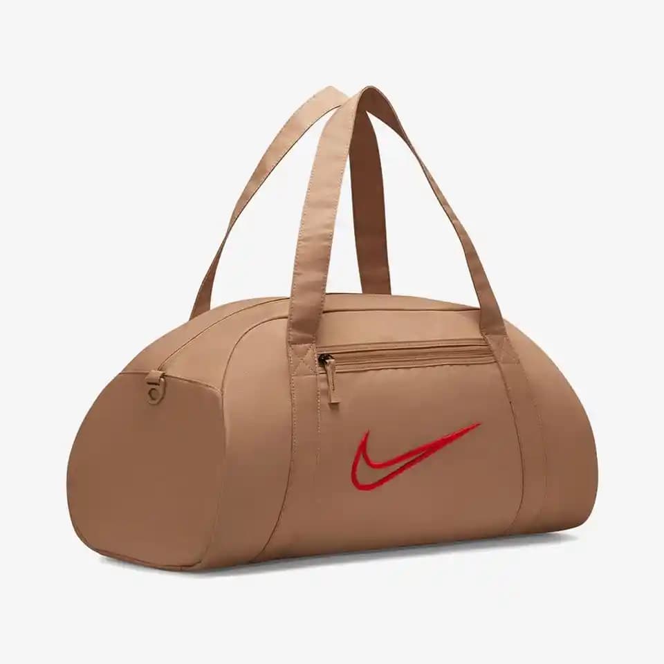 Nike Kadın Çantaları: Modern Tasarımlar ve Pratik Kullanım İpuçları