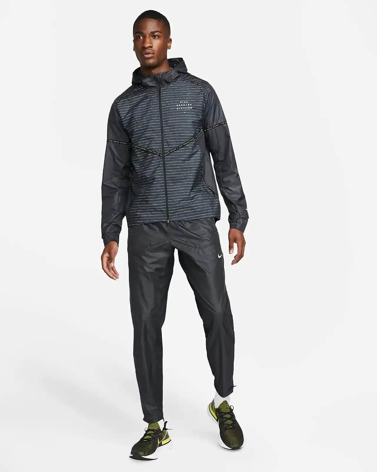 Nike Koşu Bölümü: Performans ve Konfor Sunan Modern Koşu Ayakkabıları