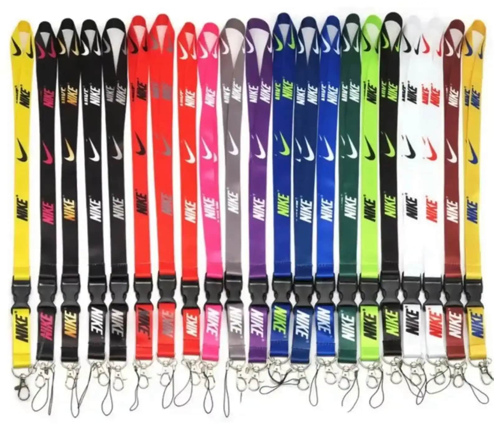 Nike Lanyard: Spor ve Günlük Kullanım İçin Şık ve İşlevsel Aksesuar Seçenekleri