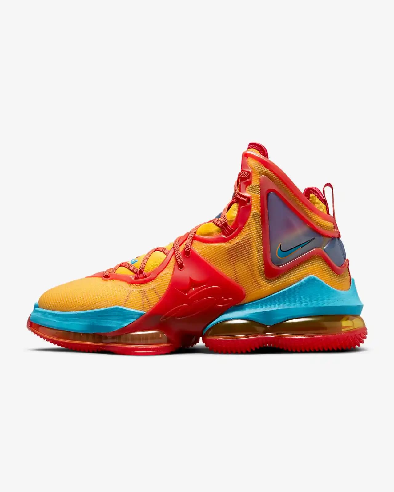 Nike LeBron XIX: Performans ve Şıklığı Bir Arada Sunan Modern Basketbol Ayakkabısı