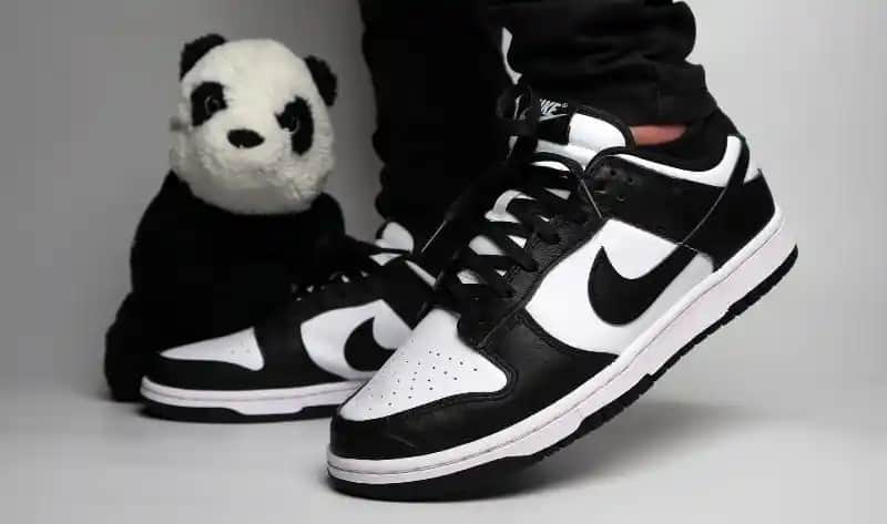 Nike Low Panda Ayakkabıları: Şık ve Konforlu Günlük Spor Ayakkabıları Trendleri