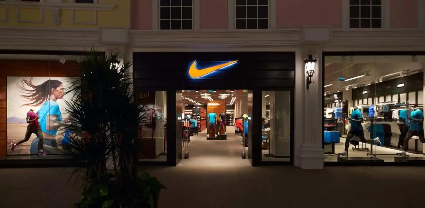 Nike Mağazaları: Spor Ayakkabıları ve Moda Ürünleri ile Güncel ve Güvenilir Alışveriş