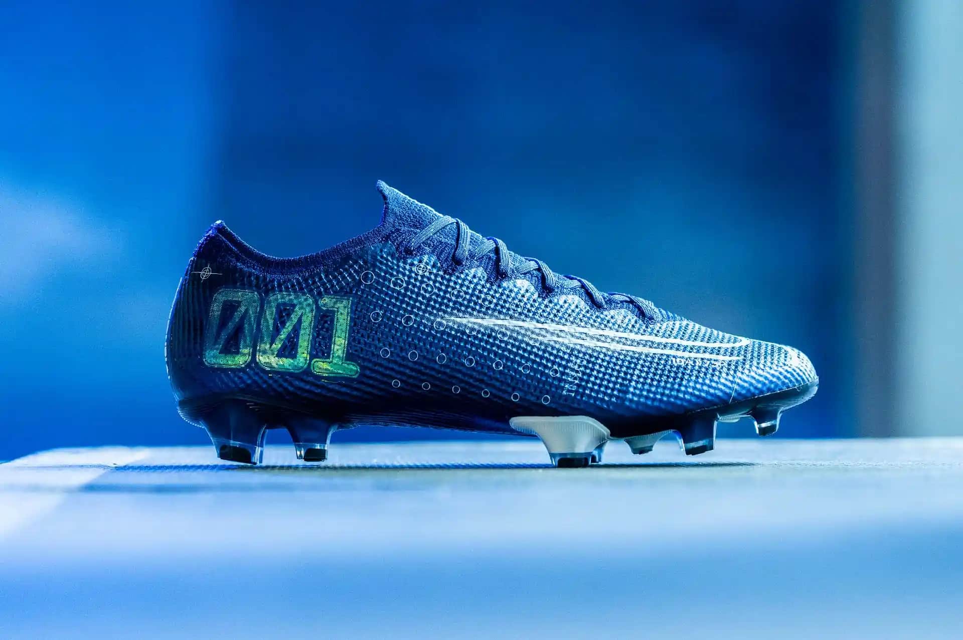 Nike Mercurial Dream Speed: Hız ve Stil Bir Arada Sunan Yenilikçi Futbol Ayakkabısı