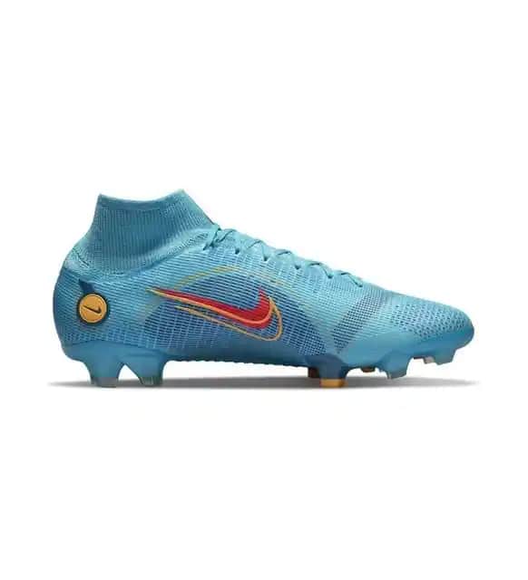Nike Mercurial Mavi Kramponlar: Hız ve Stil Bir Arada Modern Tasarım ve Performans