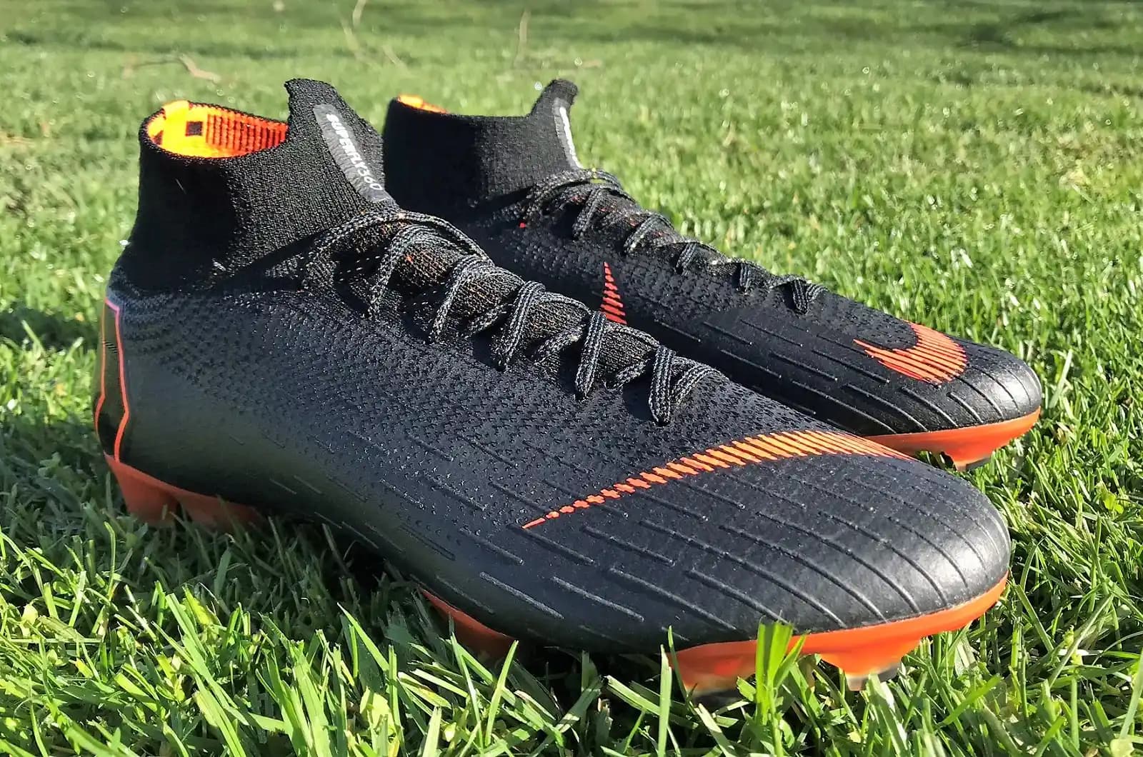 Nike Mercurial Superfly 360: Hız ve Performansı Artıran Futbol Ayakkabısı Özellikleri