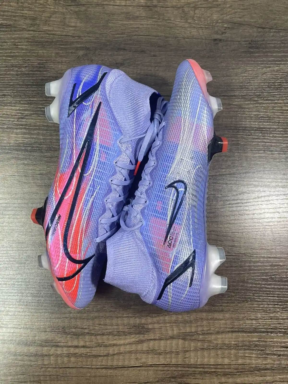 Nike Mercurial Superfly 8: Hız ve Performans Odaklı Futbol Ayakkabısı Teknolojisi