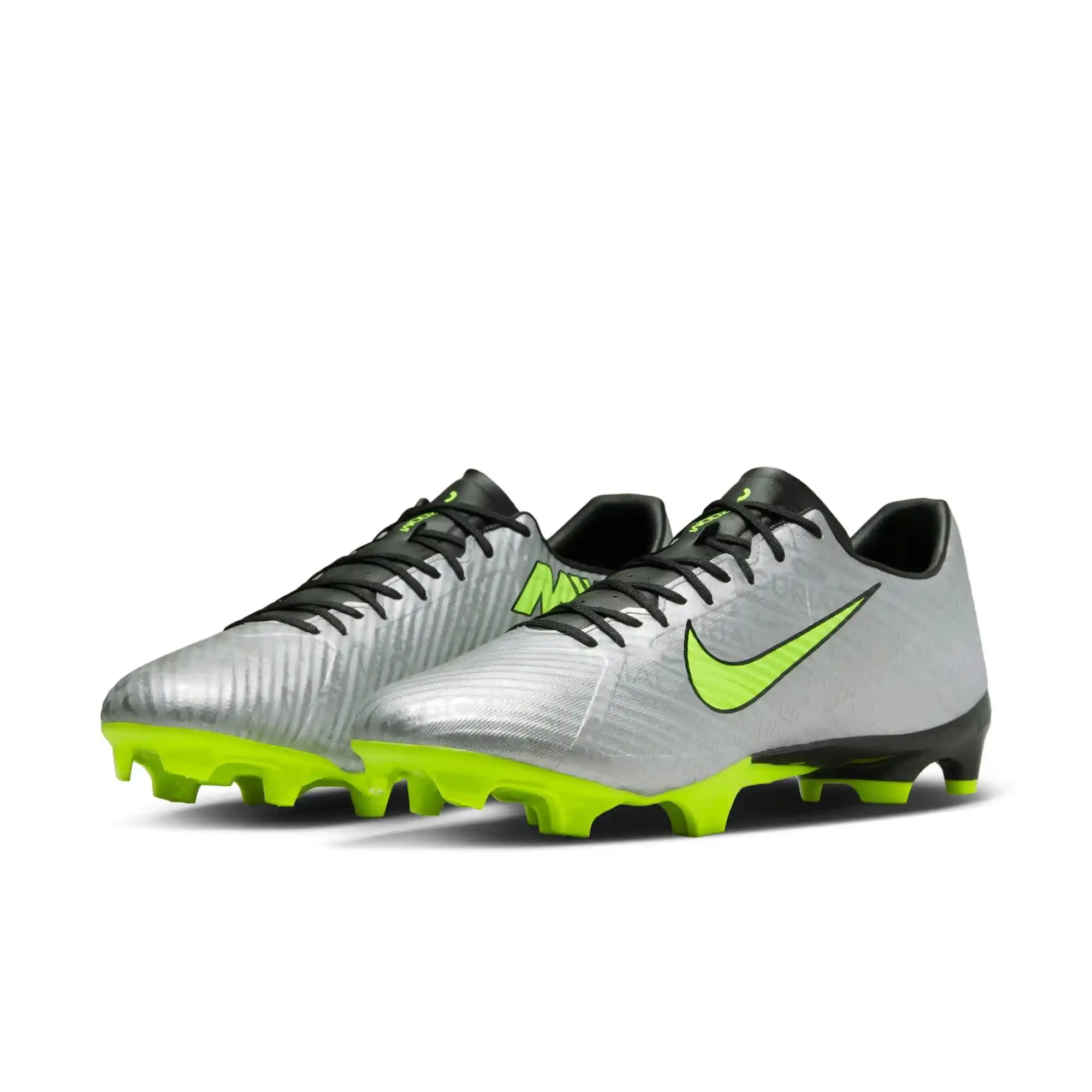 Nike Mercurial Vapor XXV 25. Yıl Özel Serisi Hız ve Teknolojinin Zirvesi