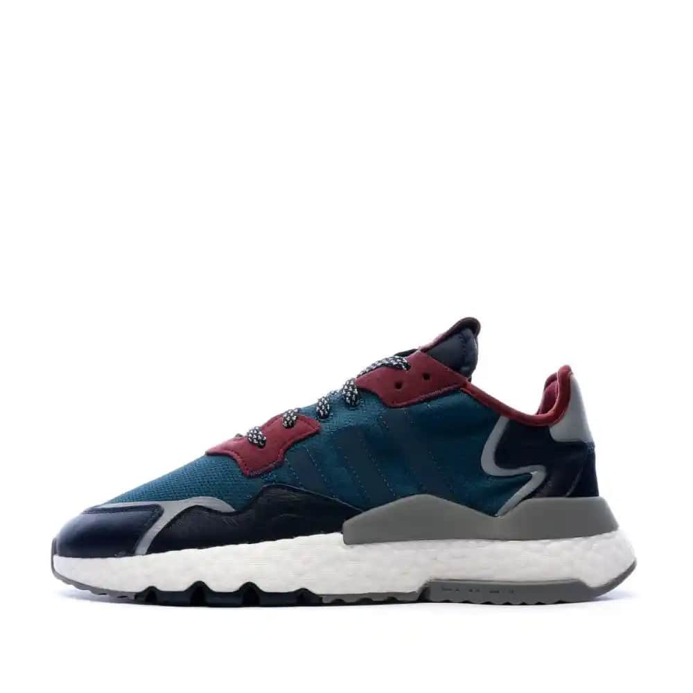 Nike Nite Jogger: Günlük Şıklık ve Güvenli Gece Koşuları İçin Modern Spor Ayakkabı