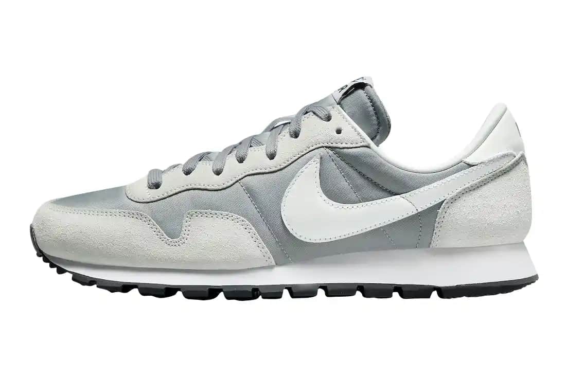Nike Pegasus 83 Spor Ayakkabısı: Klasikten Moderne Güncellemeler ve Trendler