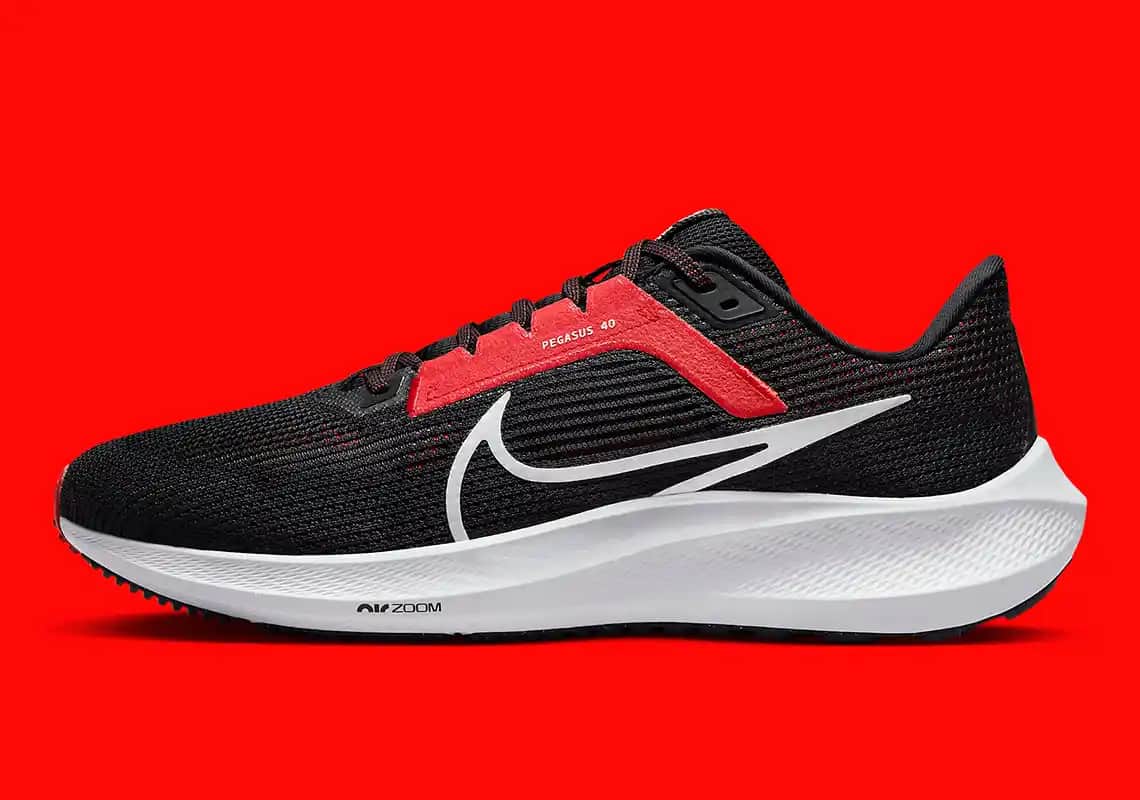 Nike Pegasus Zoom: Teknolojik Yeniliklerle Konfor ve Performansı Artıran Koşu Ayakkabısı