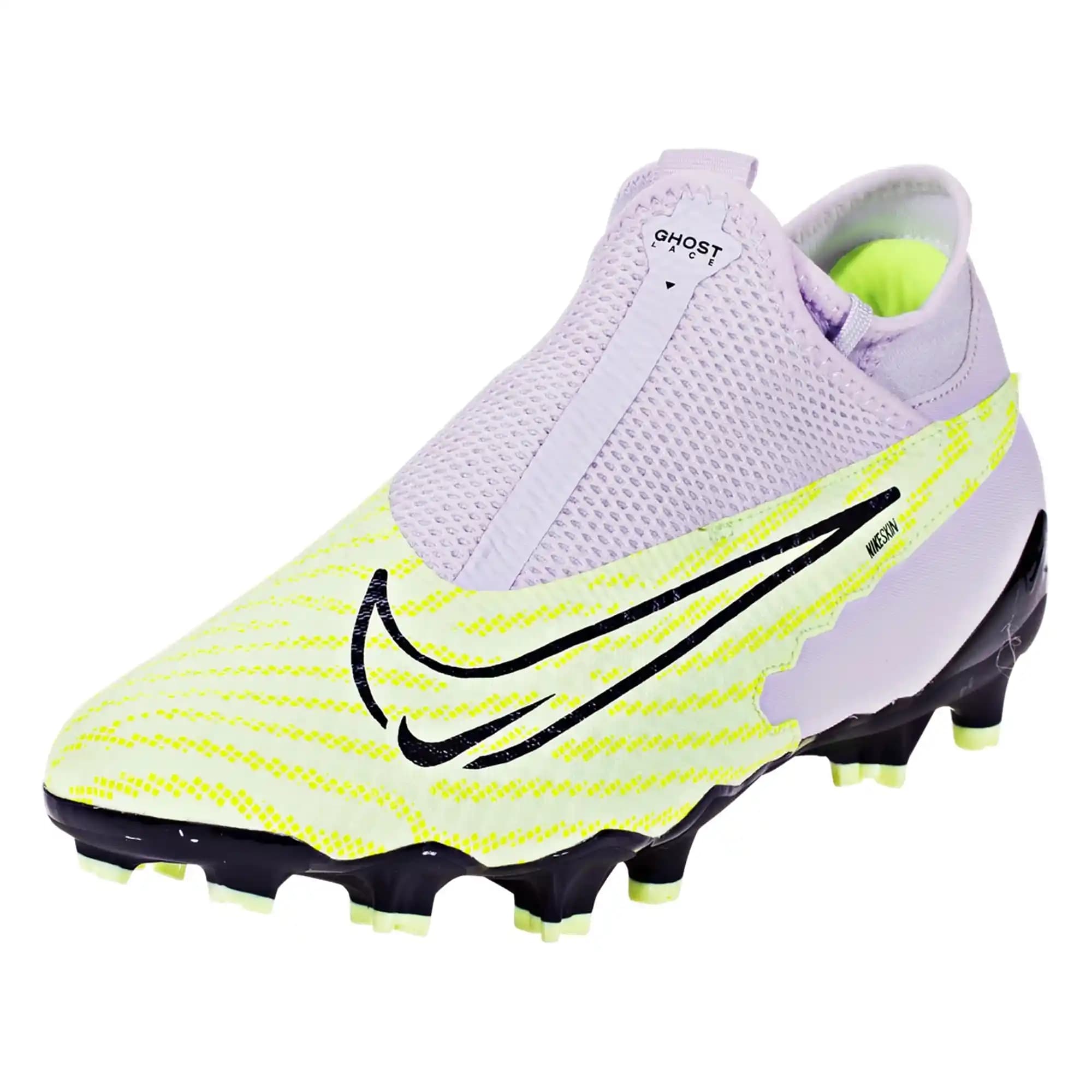 Nike Phantom GX Academy Dynamic Fit MG: Modern ve Performans Odaklı Futbol Ayakkabısı
