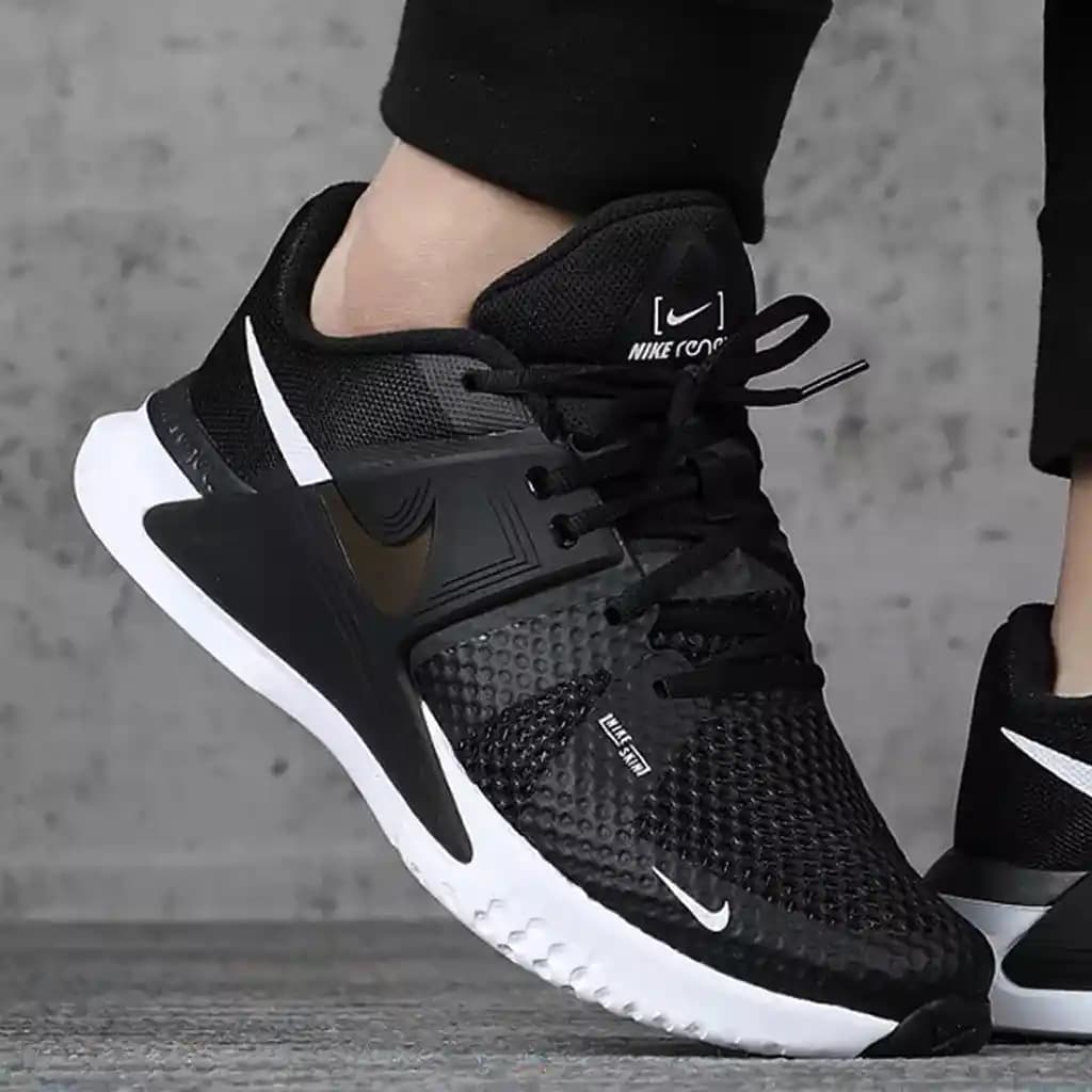 Nike Renew Fusion: Konfor ve Performansı Bir Arada Sunan Modern Spor Ayakkabısı