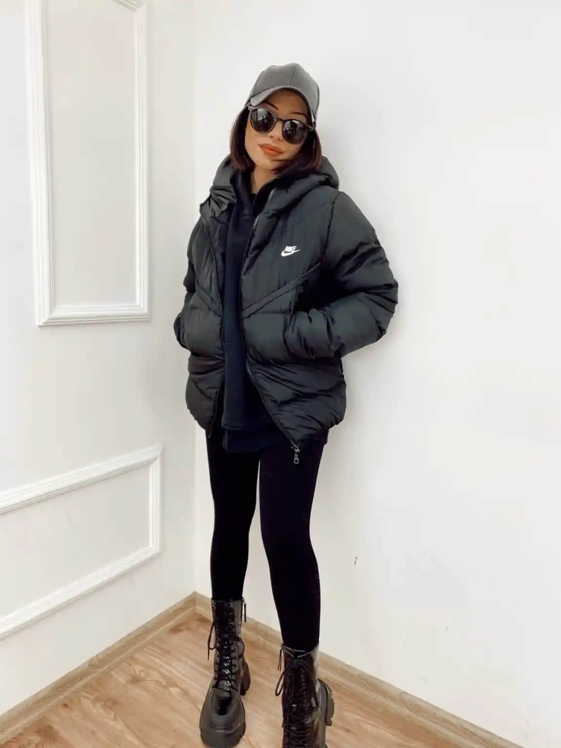 Nike Sisme Mont Modelleri: Kış Şıklığı ve İşlevselliği Bir Arada