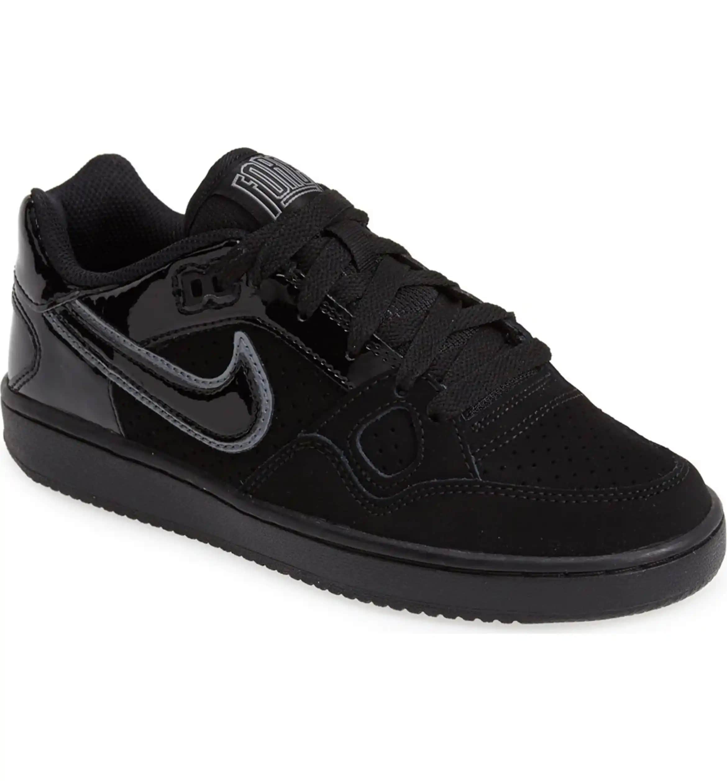 Nike Son Of Force: Retro ve Modern Tasarımların Buluştuğu Spor Ayakkabı Modeli