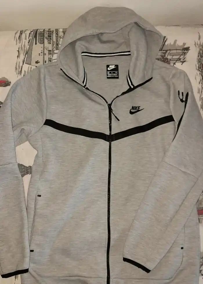 Nike Tech Hırka Modelleri, Fiyatları ve Stil İpuçlarıyla Güncel Seçenekler