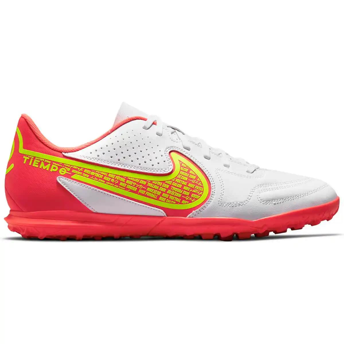 Nike Tiempo Legend 9 Halı Saha Ayakkabıları Performans ve Konforun Birlikteliği