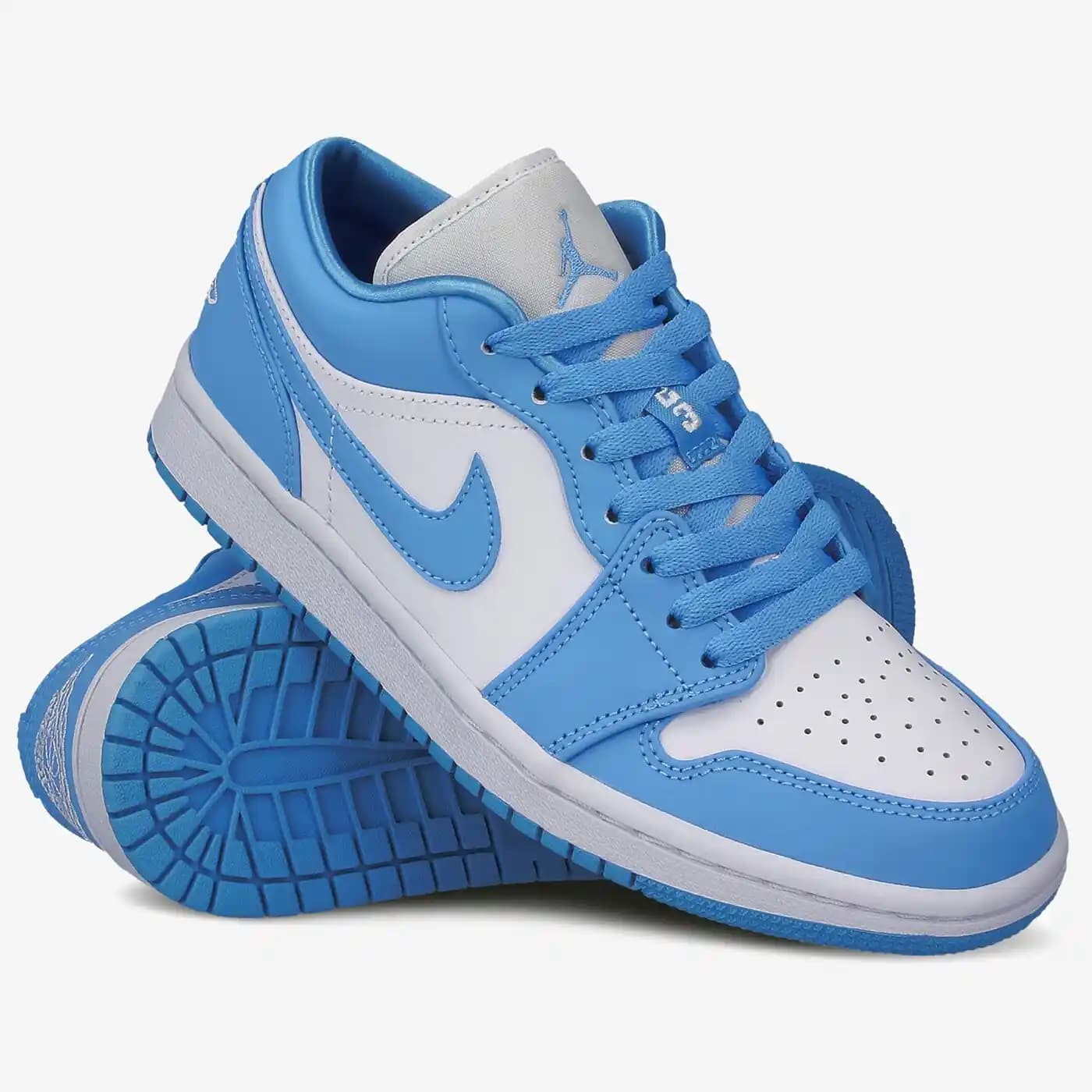 Nike WMNS Air Jordan 1 Low Kadınlar İçin Şıklık ve Konfor Sunan Spor Ayakkabı