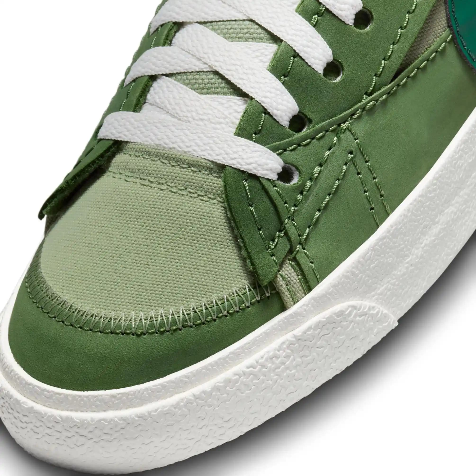 Nike Yeşil Blazer: Modern ve Dayanıklı Spor Ayakkabılarıyla Tarzınızı Yansıtın