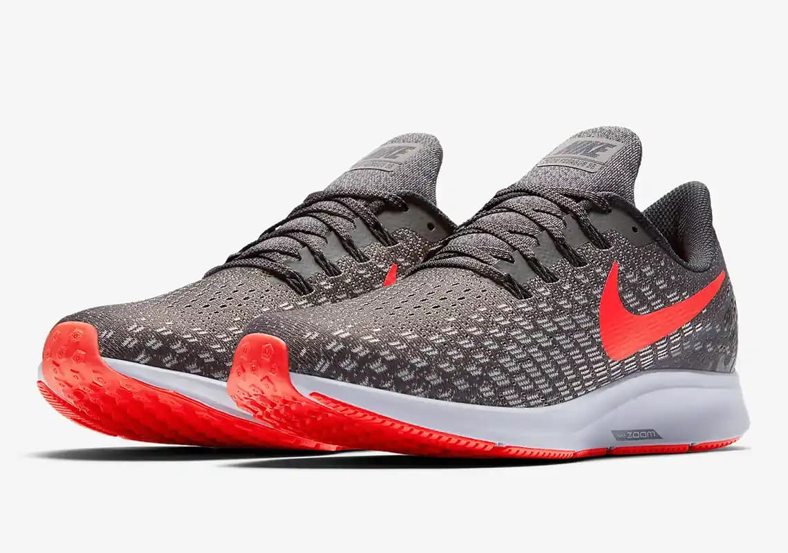 Nike Zoom Pegasus 35: Performans ve Konfor Sunan Modern Koşu ve Günlük Ayakkabı