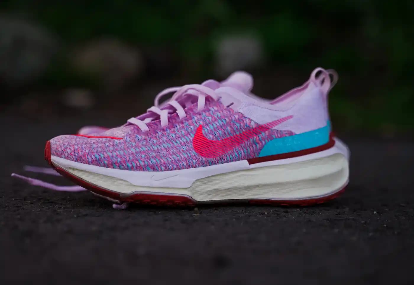 Nike ZoomX Invincible 3: Performans ve Günlük Kullanım İçin Yenilikçi Ayakkabı