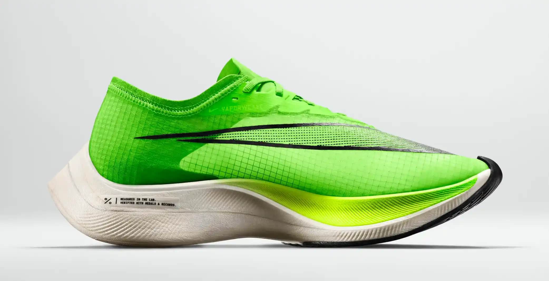 Nike ZoomX Vaporfly: Koşu Teknolojisinde Devrim Yaratan Performans Ayakkabısı
