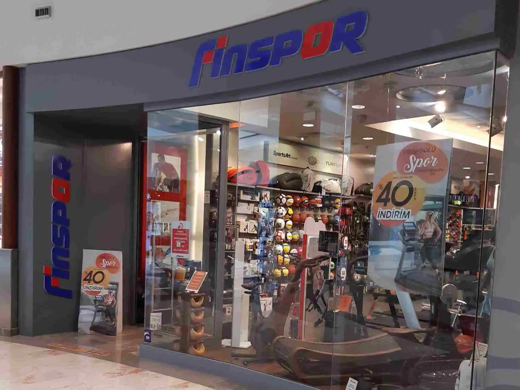 Online Spor Mağazaları: Geniş Ürün Yelpazesi ve Doğru Seçim İpuçlarıyla Spor Alışverişi