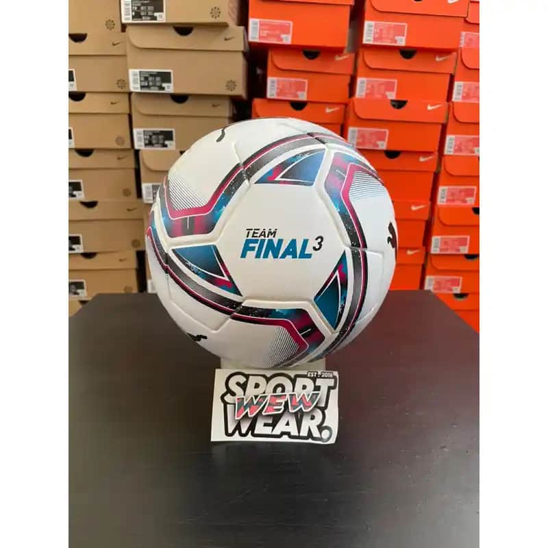 Puma Team Final 3 Spor Ayakkabısı: Performans ve Stil Bir Arada