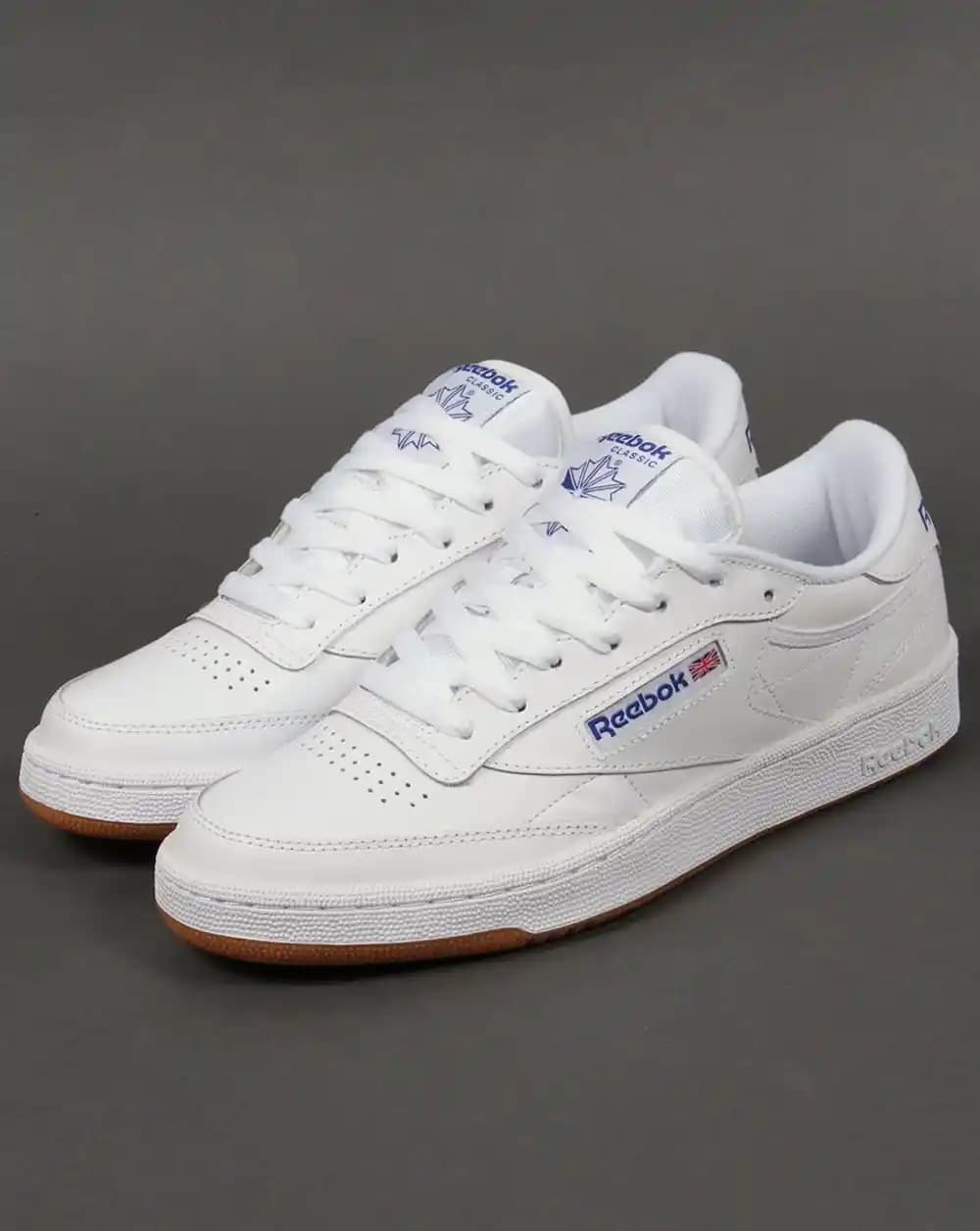 Reebok Club C: Klasik ve Şık Tasarımıyla Günlük ve Spor Kullanımına Uygun Ayakkabı Seçeneği
