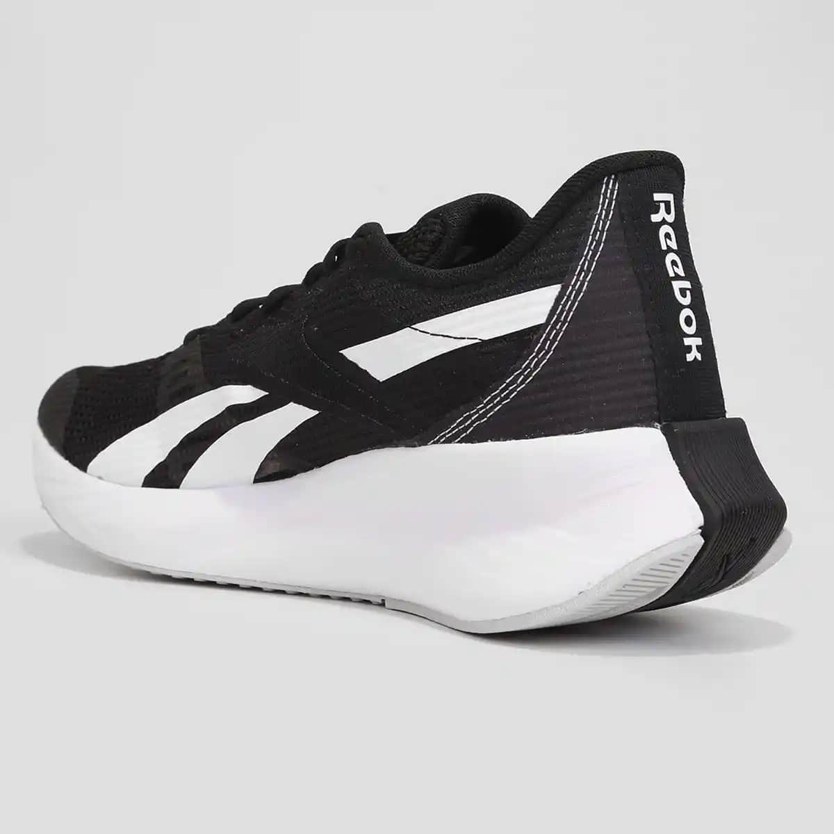 Reebok Energen Tech Plus: Performans ve Konforu Bir Arada Sunan Spor Ayakkabısı