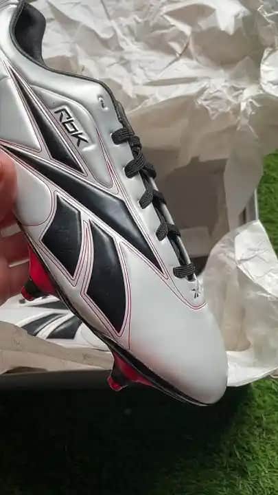 Reebok Kramponları: Performansı Artıran Modern Tasarımlar ve Teknolojiler