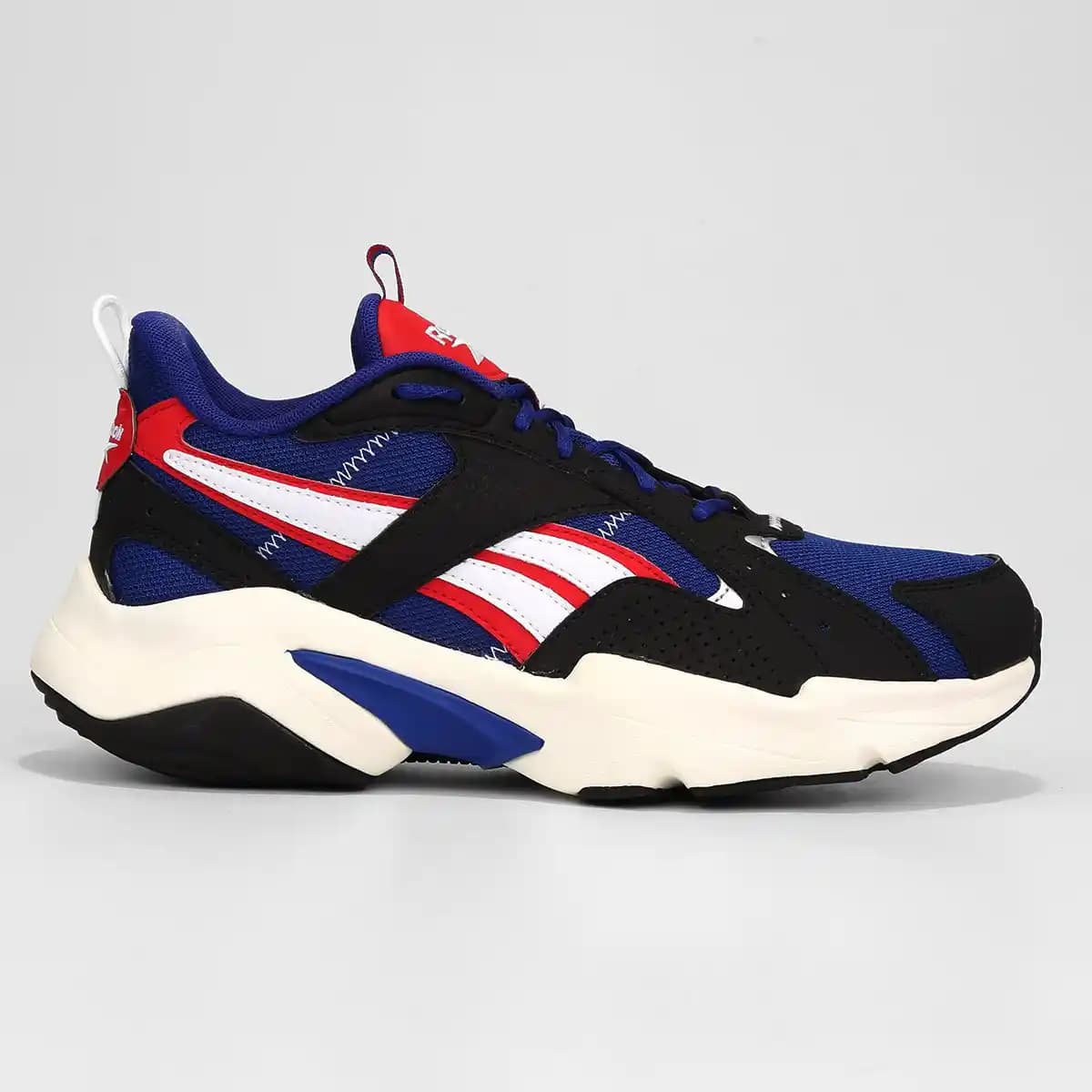 Reebok Turbo Restyle Spor Ayakkabılarıyla Günlük Şıklık ve Konforun Zirvesi