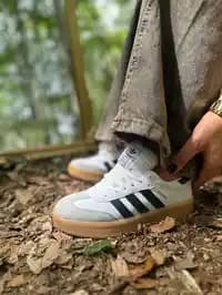 Samba Kalın Taban Ayakkabıları: Şıklık ve Konforun Mükemmel Birleşimi