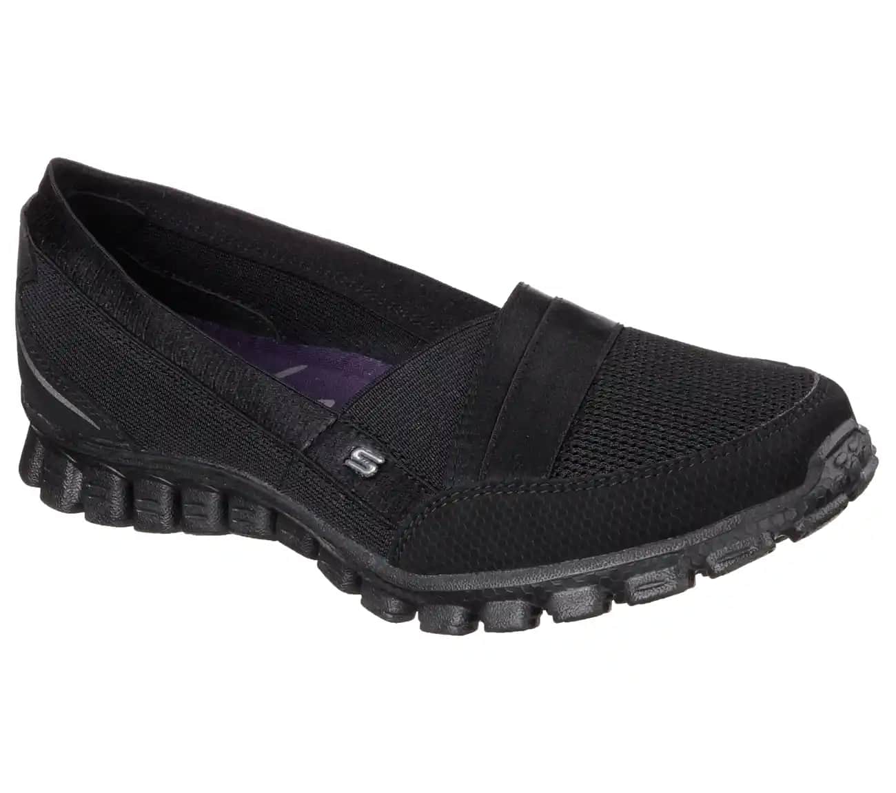Skechers EZ Flex: Konfor ve Şıklığın Günlük Kullanım için En İyi Ayakkabı Seçeneği