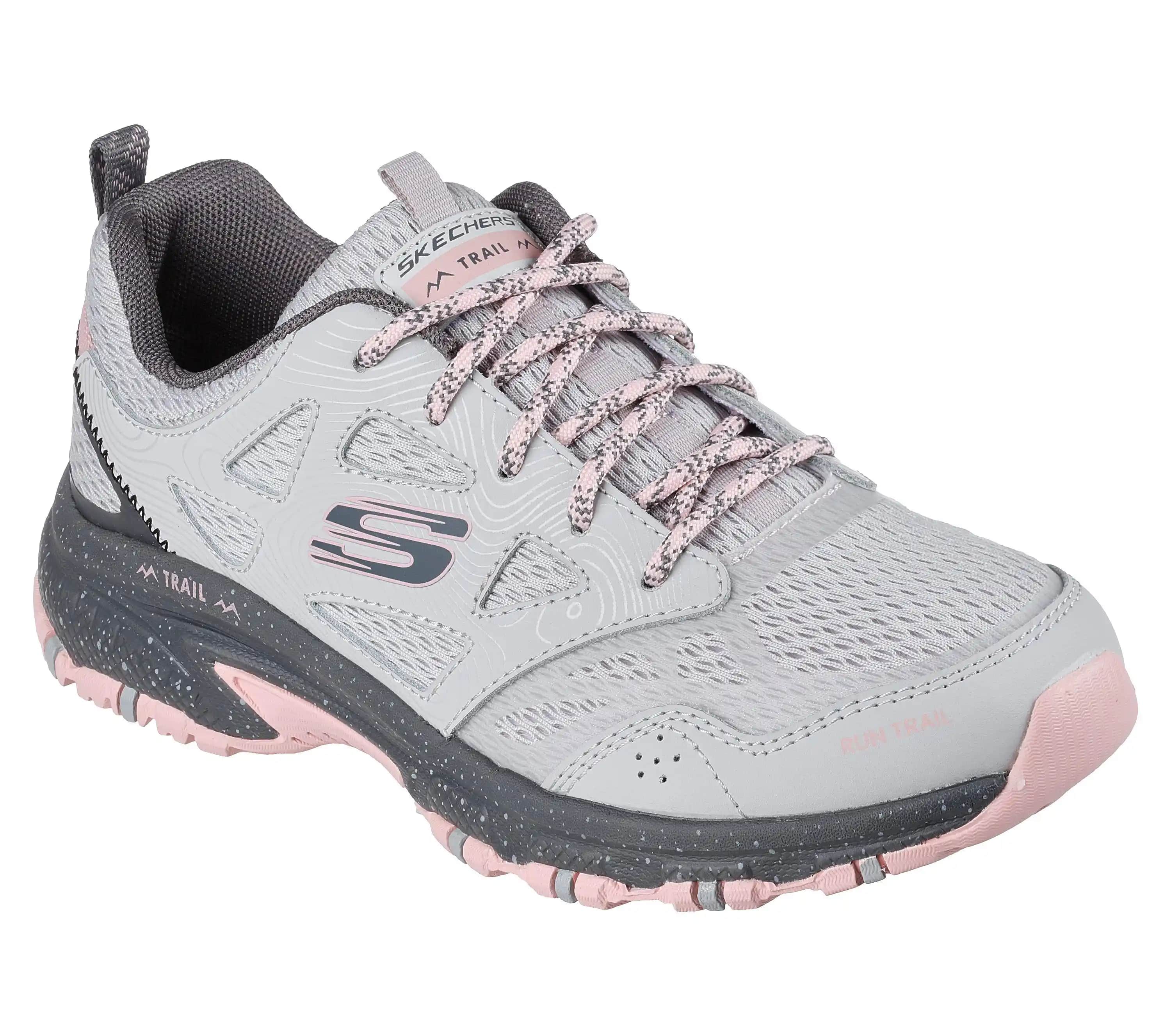 Skechers Hillcrest Pure Escapade: Modern ve Konforlu Günlük Ayakkabı Seçenekleri