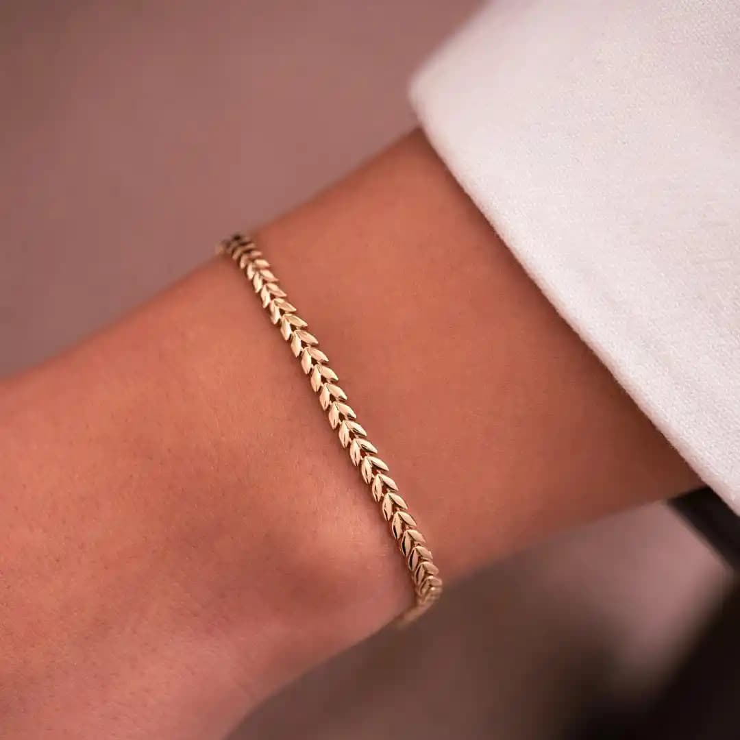 Spor Bileklikleri: Sağlık ve Şıklık Sunan Modern Giyilebilir Teknoloji Çözümleri