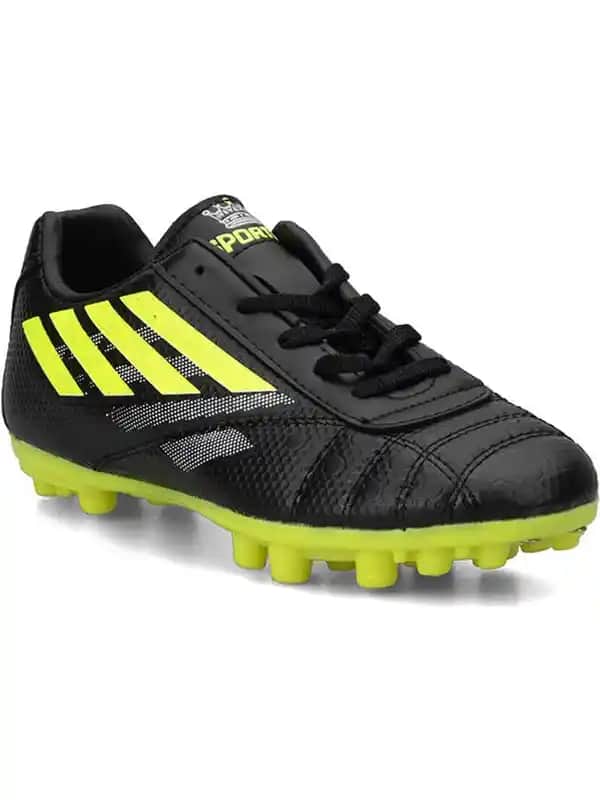 Sportaç Kramponlarıyla Oyun Kalitenizi Artırmanın Güçlü Yolları ve Seçim İpuçları