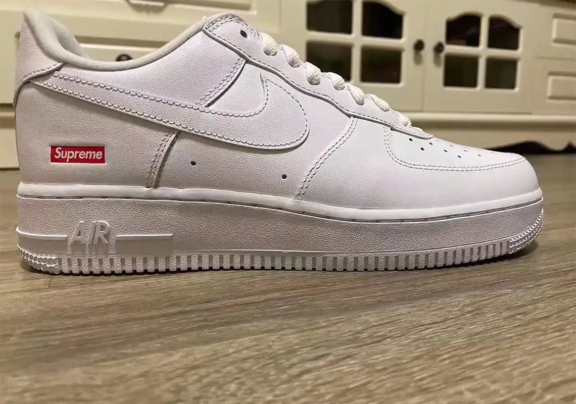 Supreme Air Force 1: Moda ve İşlevselliğin Buluştuğu Kapsamlı Koleksiyon Rehberi