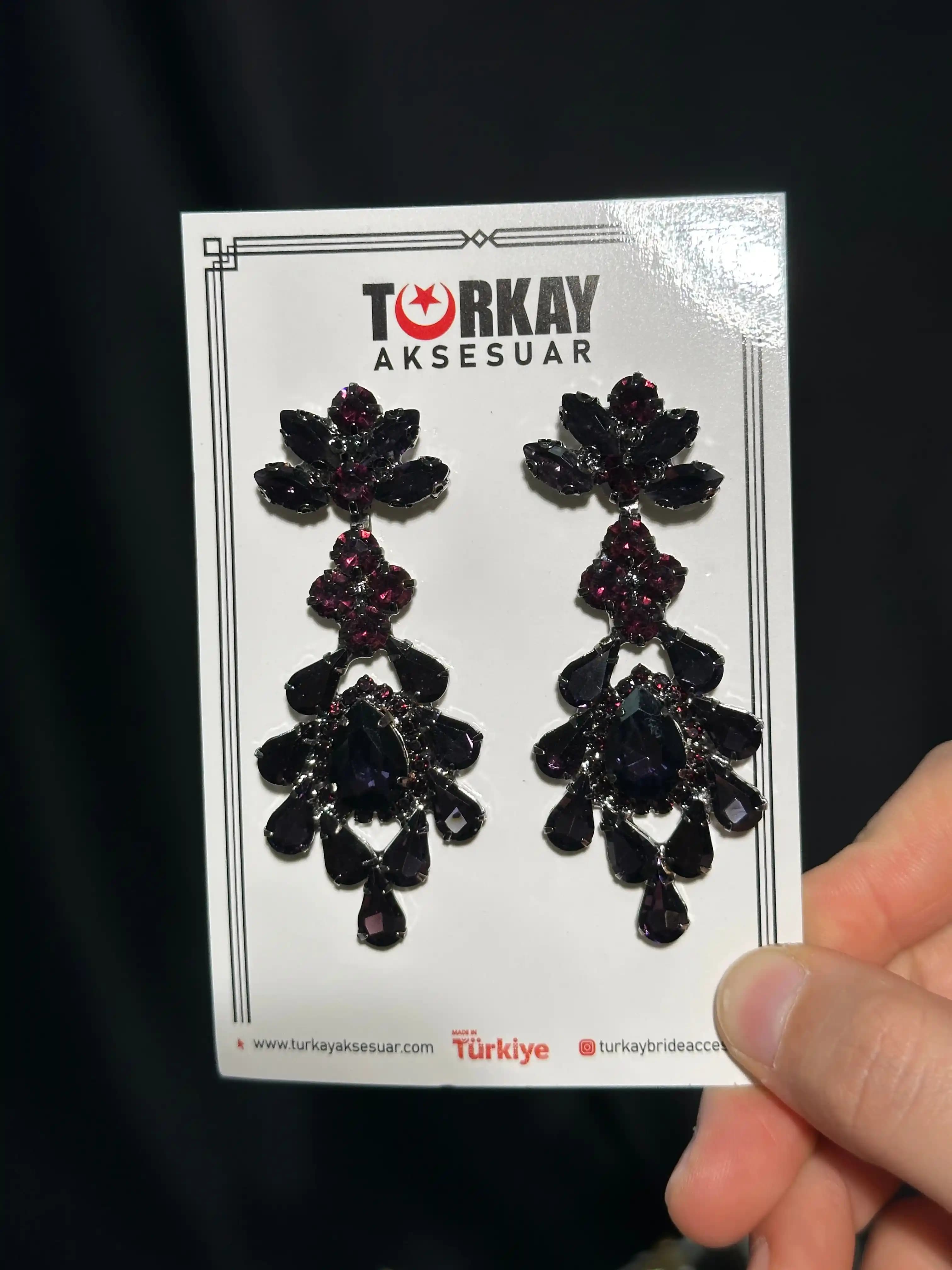 Türkay Aksesuar: Kaliteli ve Şık Ayakkabı Aksesuarları ile Moda Trendlerini Yakalayın