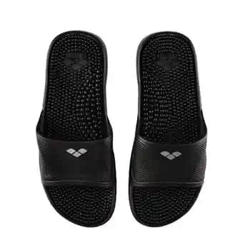 Yüzücü Terliği Seçimi ve Kullanımı: Havuzda Güvenli ve Konforlu Aşamalar