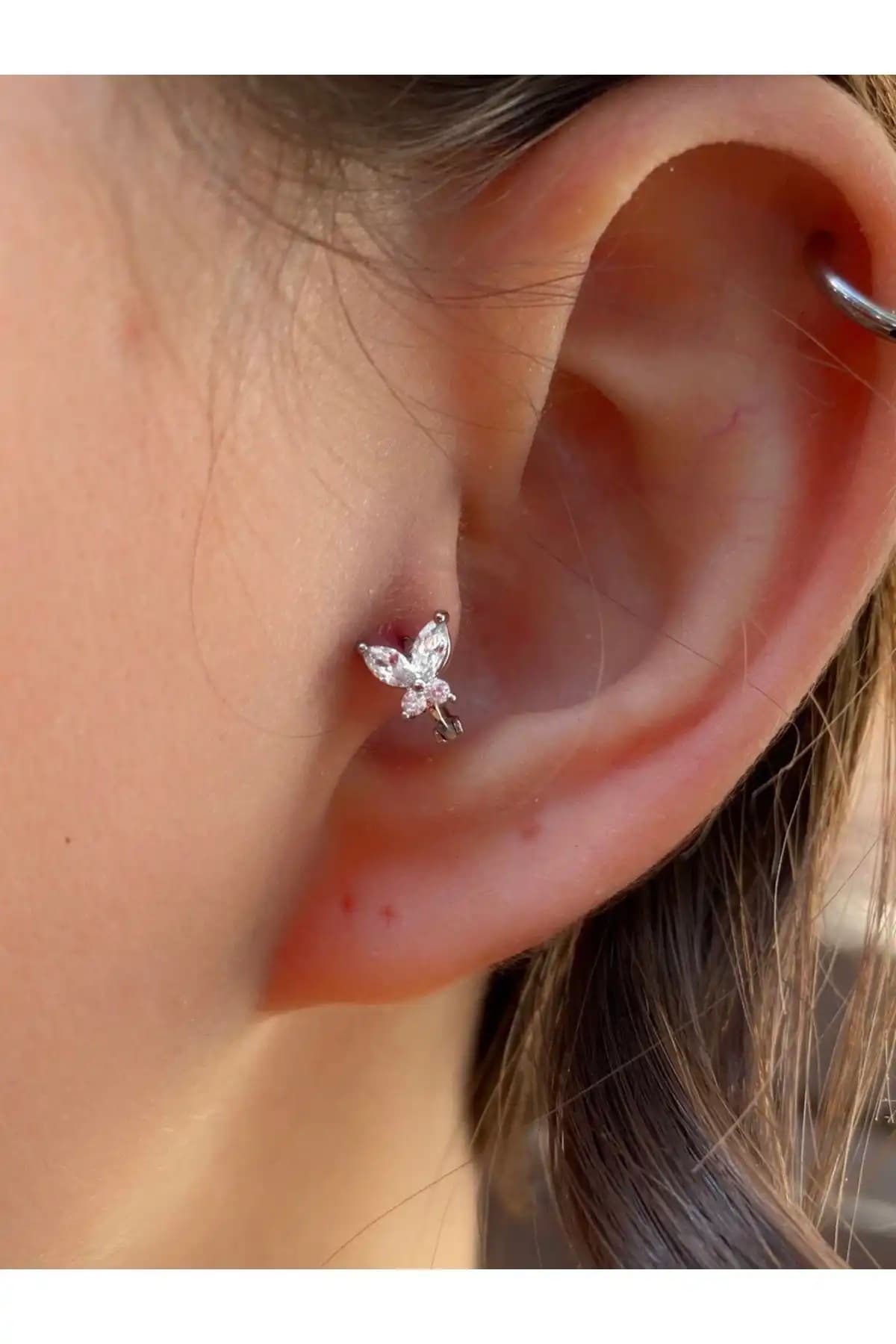 Arescollection Piercingleri Karşılaştırması: Cerrahi Çelik ve Zirkon Taşlı Modeller 1