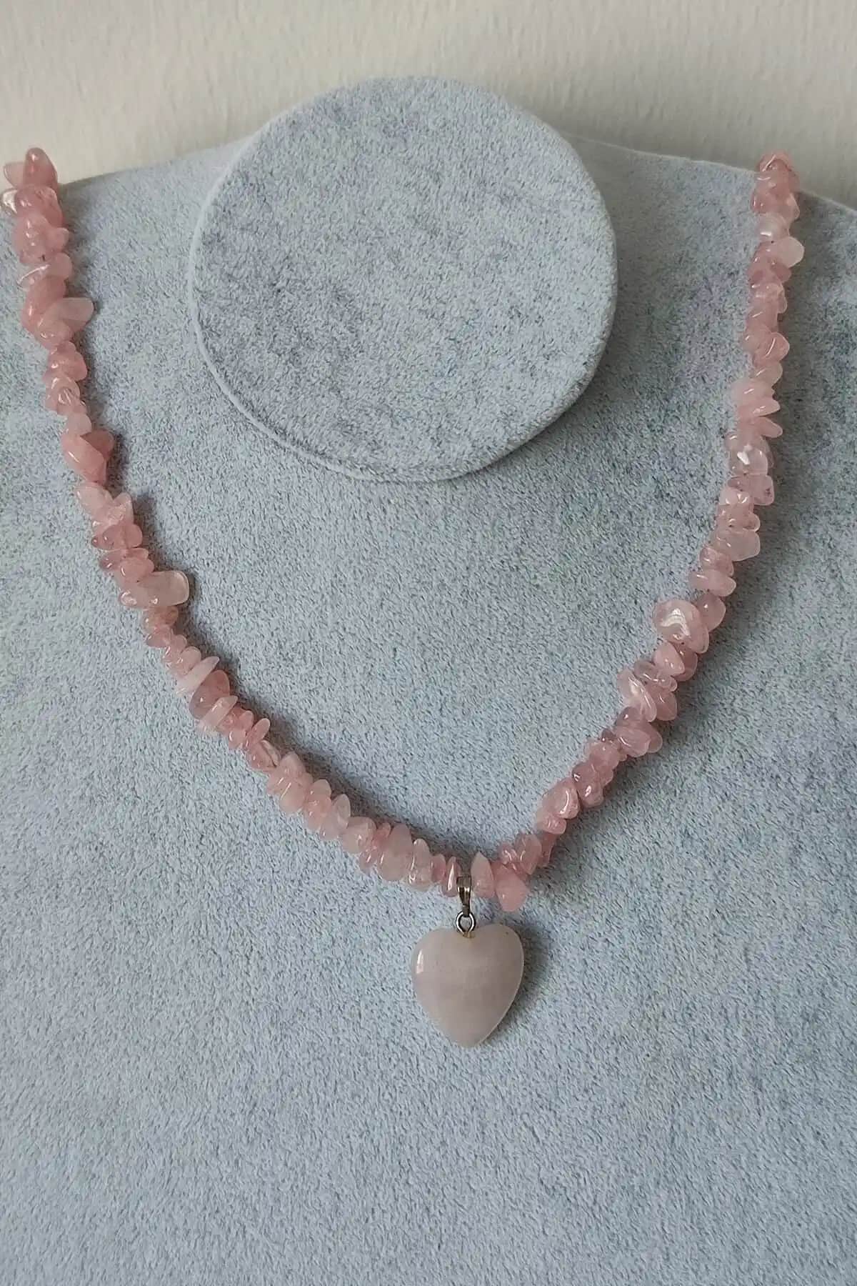 Badeaccessories ve Genel Markalar Pembe Kuvars Kolye Karşılaştırması