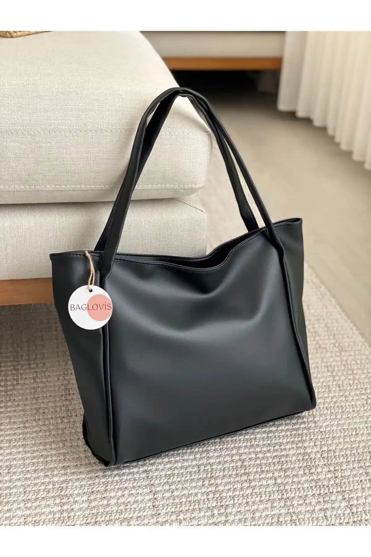 BAGLOVİS ve HONEY BAG Büyük Boy Çanta Karşılaştırması