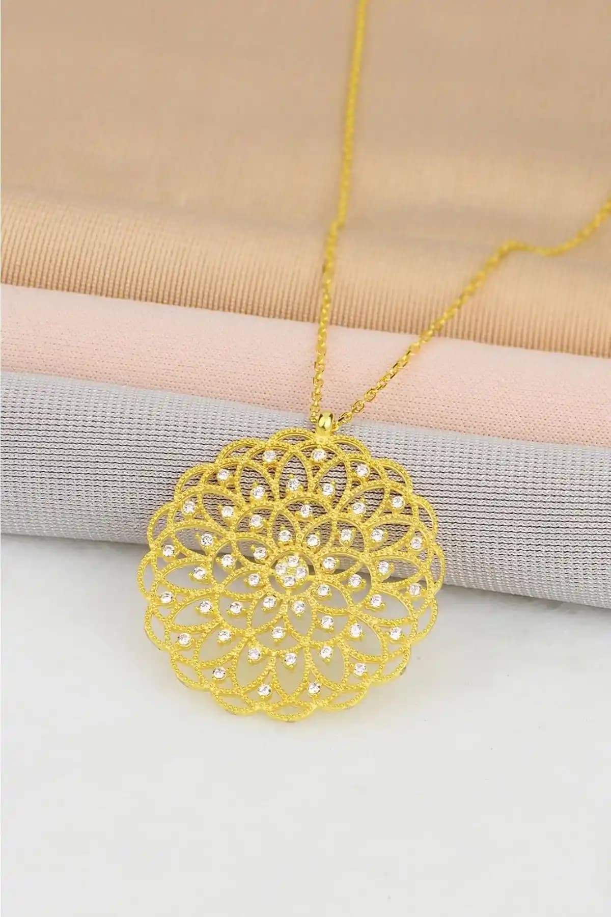 Bilsen Store 925 Ayar Gümsüz Kolye Karşılaştırması ve Özellikleri