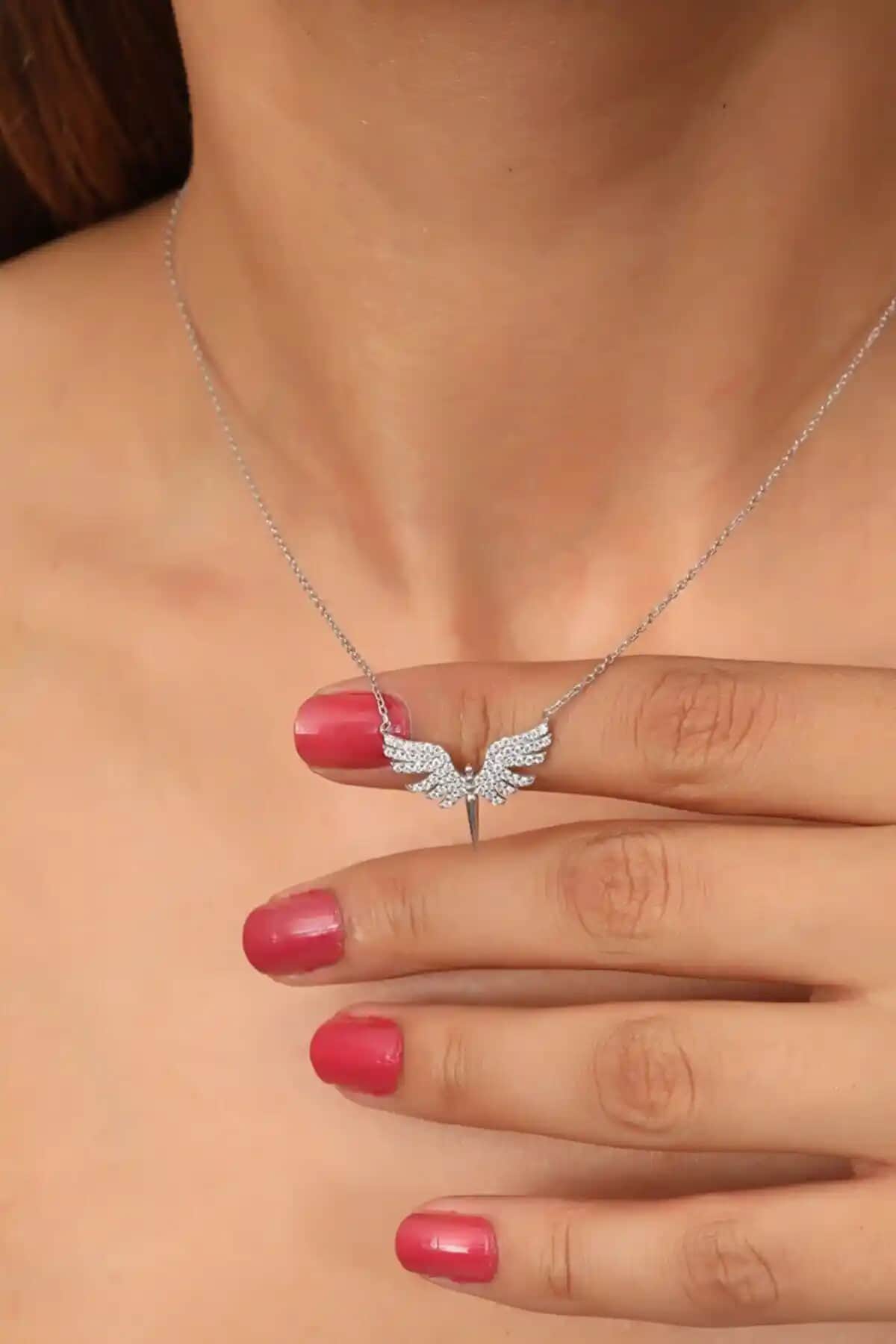 Bilsen Store Gümüş Kolye Karşılaştırması: Mikail Meleği ve Melek Kanatlı Kalp